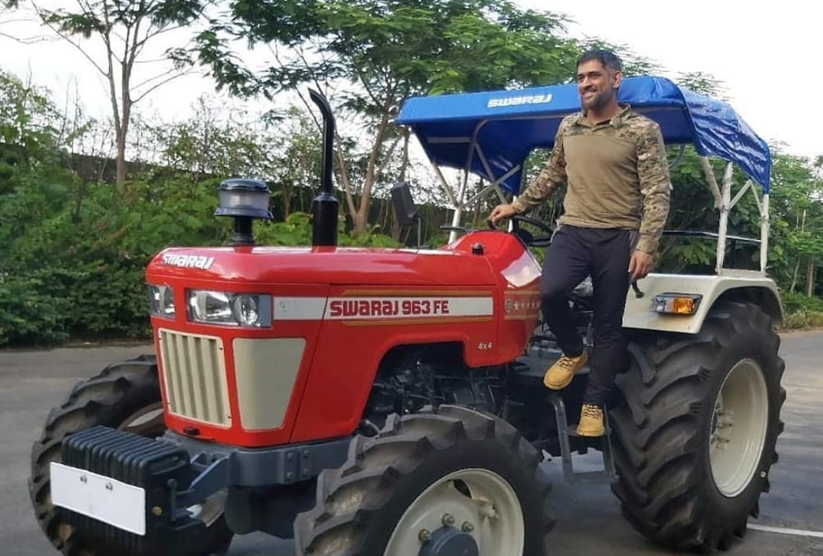MS Dhoni's buys new tractor, Anand mahindra tweets about it