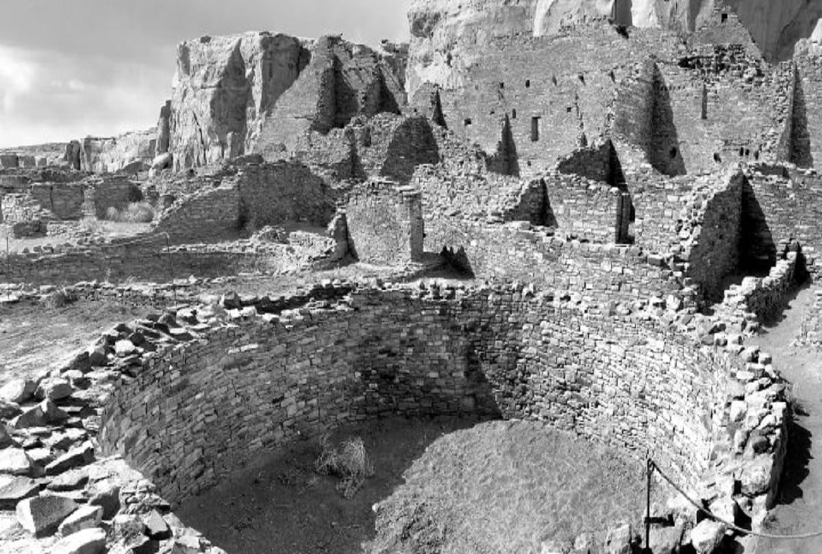 most mysterious civilization of USA Pueblo Bonito Ruins