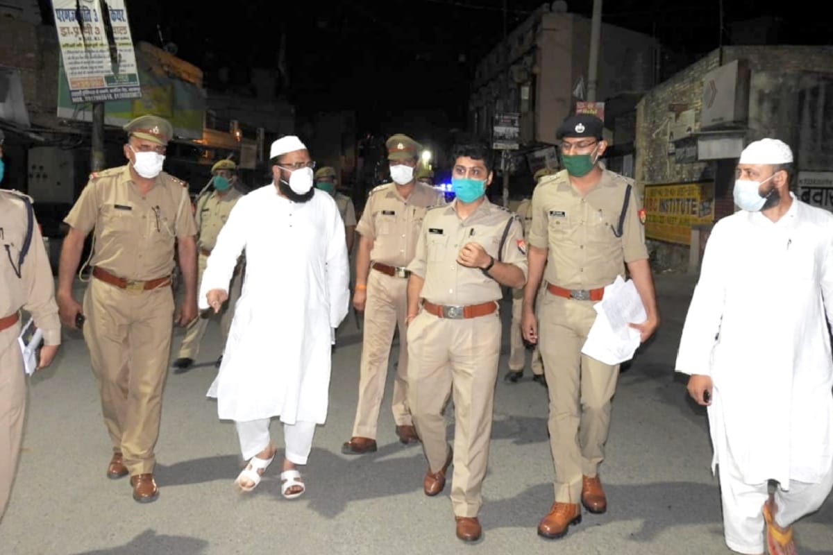 Mutawallies refuse to open mosques in Deoband, managers express resentment over condition of entry of five