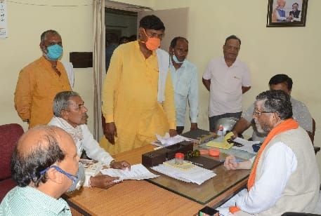 11 officers and employees infected, including joint secretary of Santosh's ministry