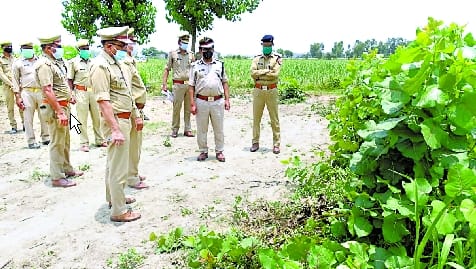 Vijnesh murder case - accused not yet received by police, silence in village