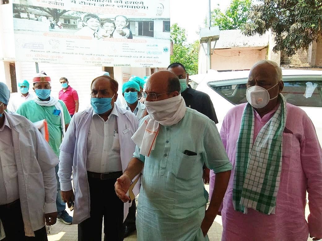 health minister inpected covid 19 hospitals