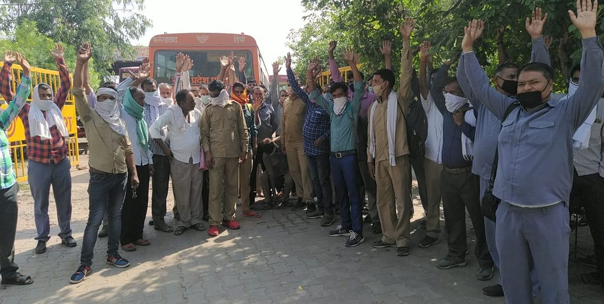Five hours of roadways buses ringing, sloganeering