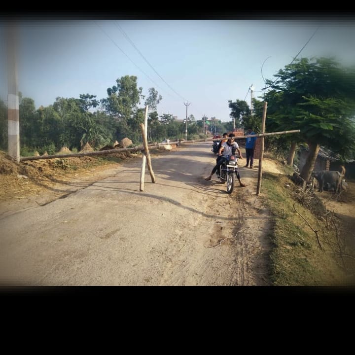 Mohalla Kazi Sarai seal on getting Corona positive youth