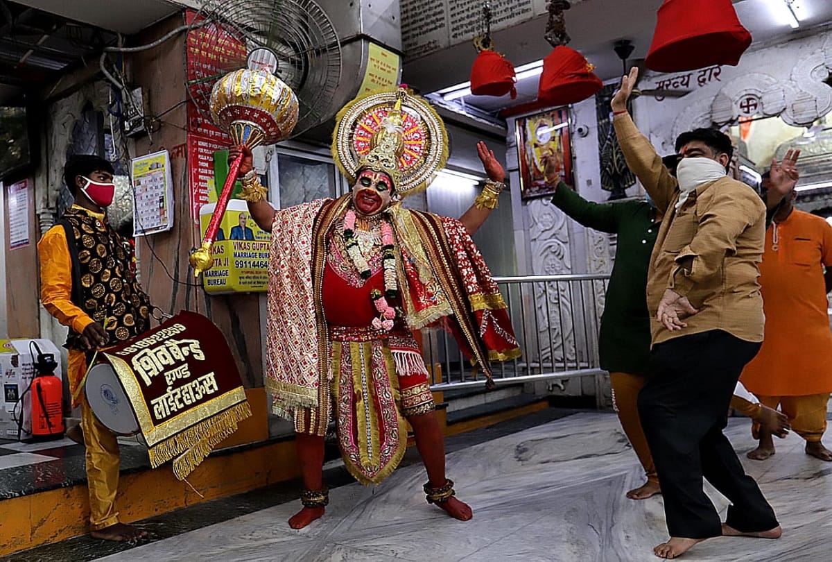 unlock temples religious places shopping malls saloon open in delhi ncr