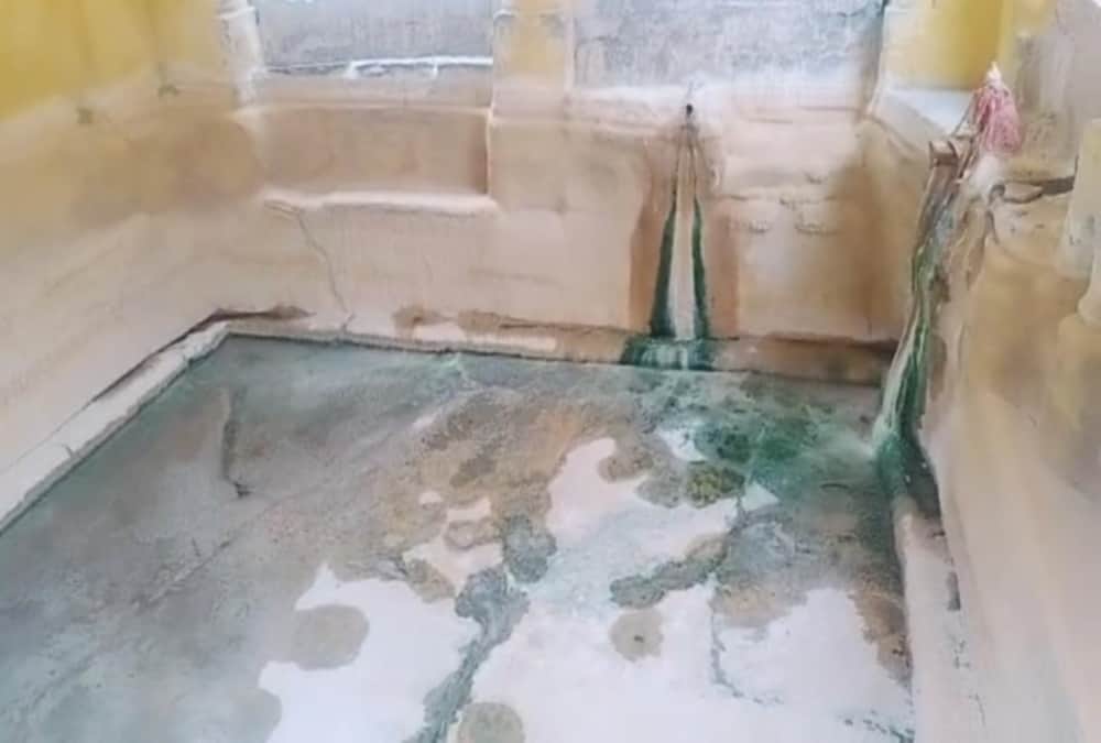 Coronavirus in uttarakhand: Badrinath Dham tapt kund Water source Closed First time in History , Kund dry