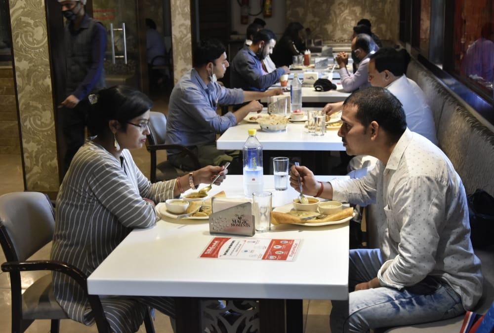 Malls open in Lucknow, food courts closed in many places see photos