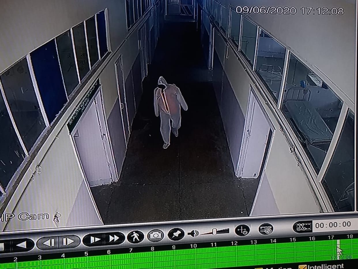 Corona-positive young man, who jumped from the third floor of the civil hospital by jumping with the help of rope