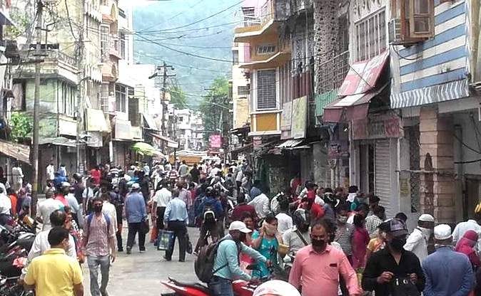 Crowd in markets, rules and regulations