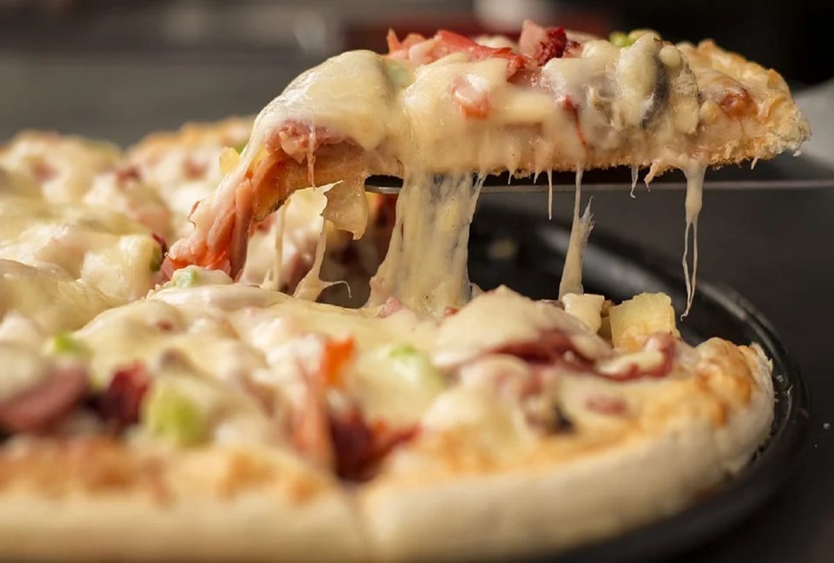 Dominos Pizza may ban Swiggy and Zomato