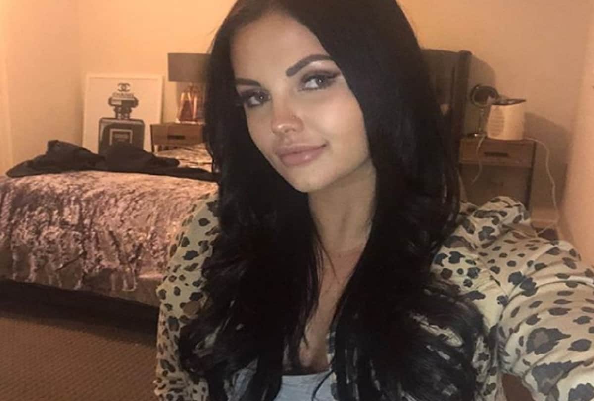 Renee Gracie a supercar racer change her career and becomes adult star know whole story