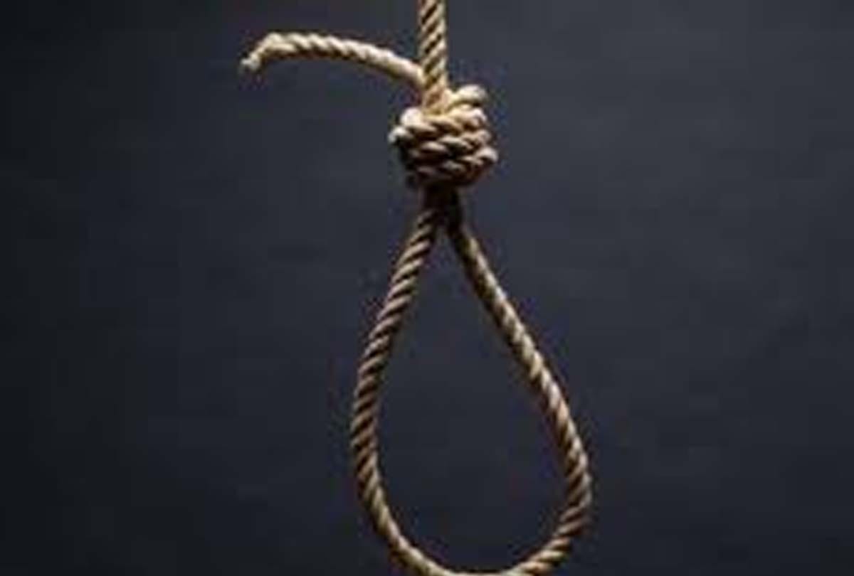 Dead bodies of two including young man found hanging returned from Delhi