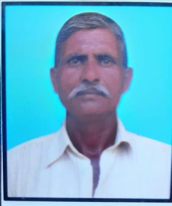 a man died by current