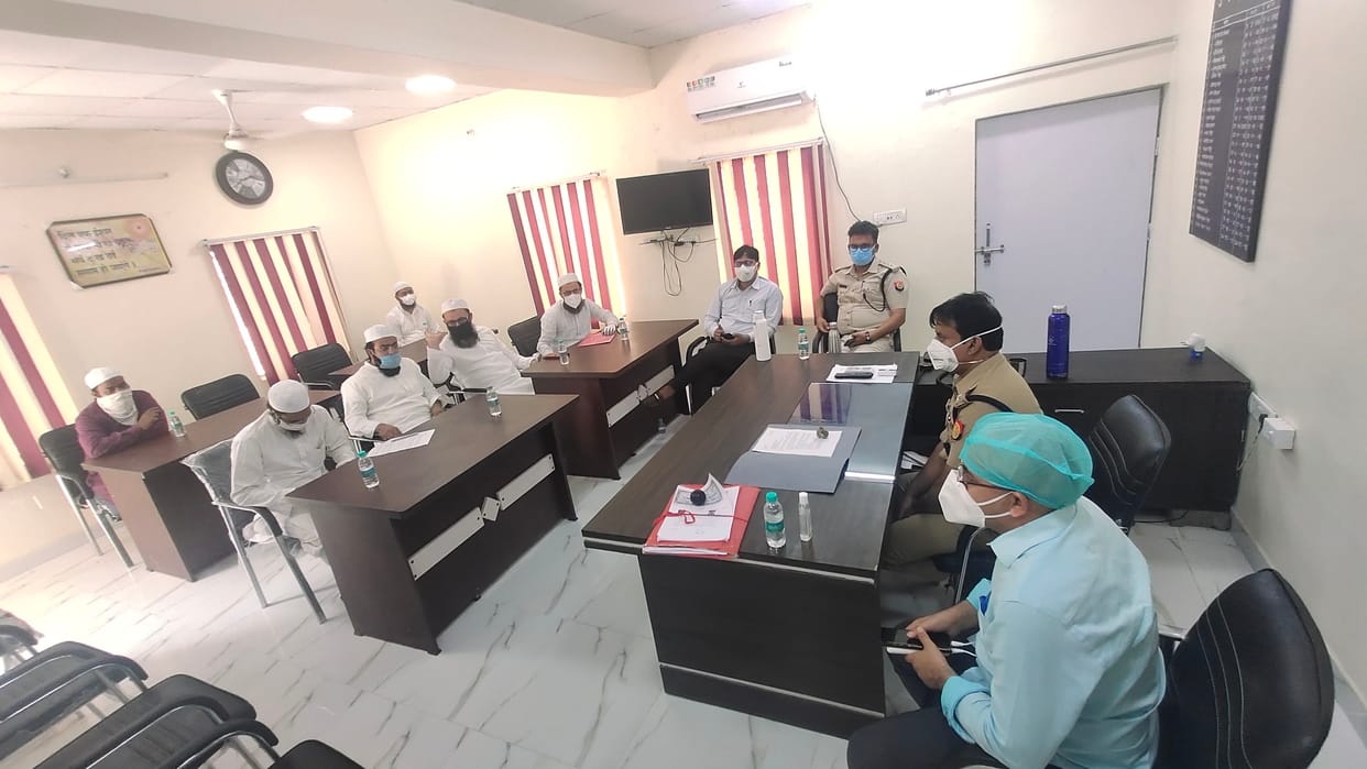 ulema, meeting, with officers, firozabad