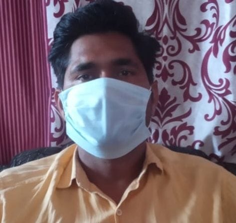 sipaahee ne divyaang bhaajapa neta ko maara danda