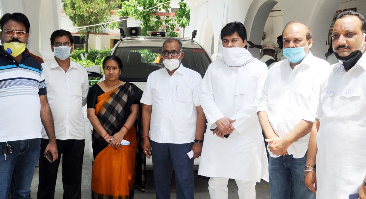 SP met with DM regarding the problem of doctors