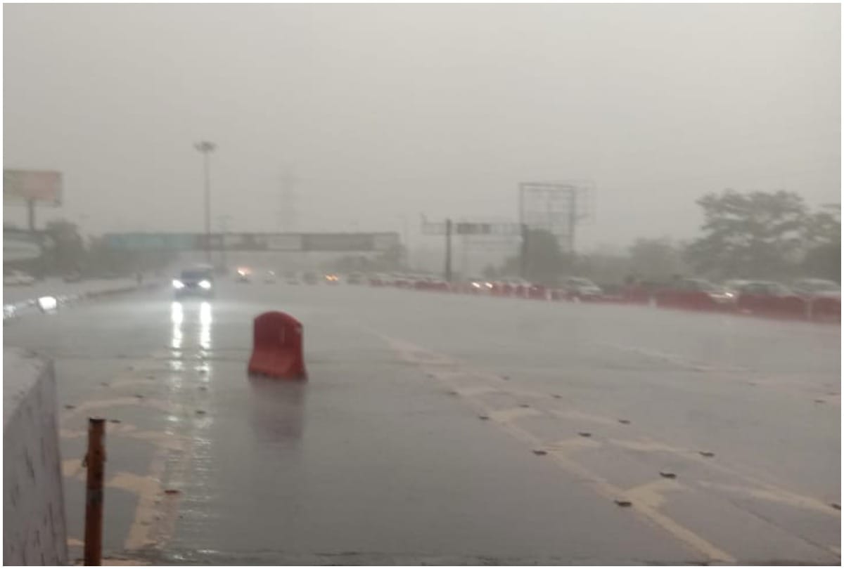 Delhi Weather update today in hindi: weather forecast delhi ncr noida heavy rainfall after strong winds 