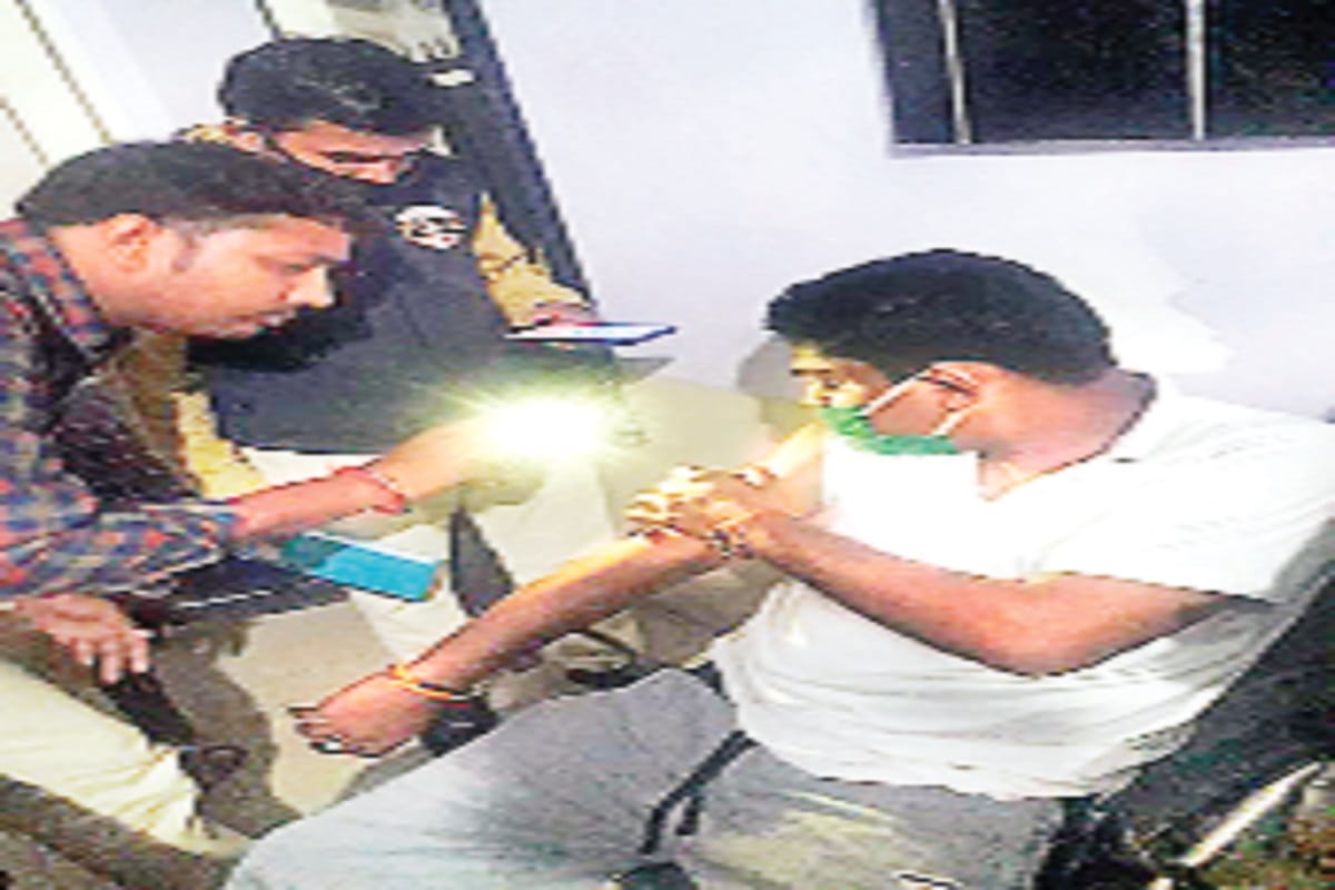 The miscreants shot RSS pracharaks Sachin Kumar in Meerut of Uttar Pradesh