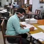 सरकारी कर्मचारी
