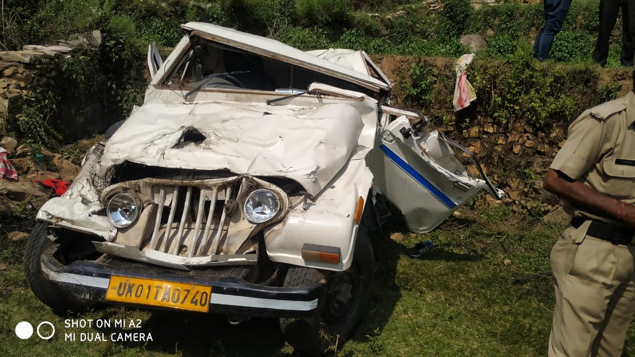 prayagraj news: 5 many deaths in road accident