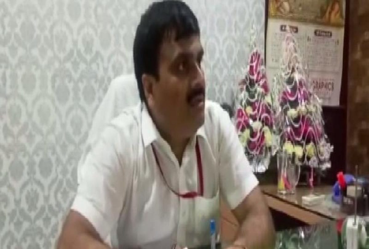 vehicles movement pass with fake signature of ADM GHAZIABAD During lockdown