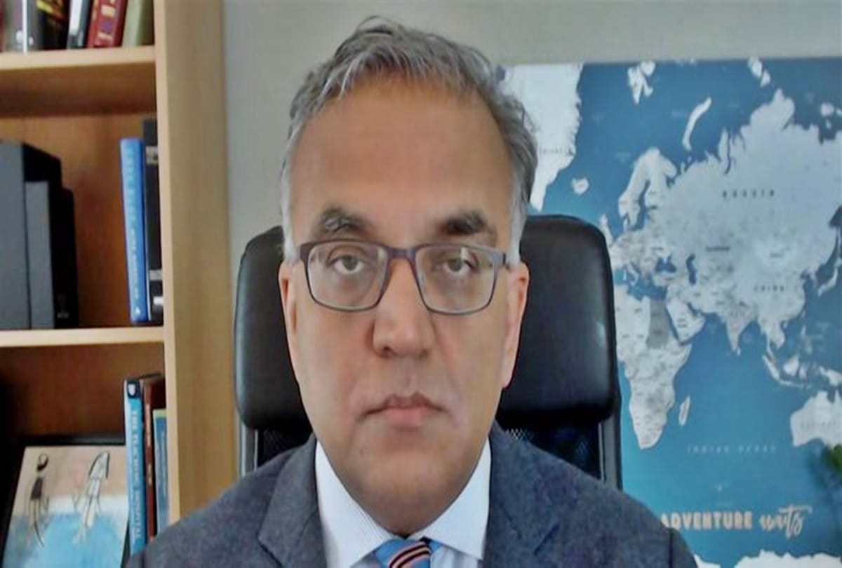 Coronavirus in USA Two lakh people feared dead from corona in US upto September, Indian-origin professor warns
