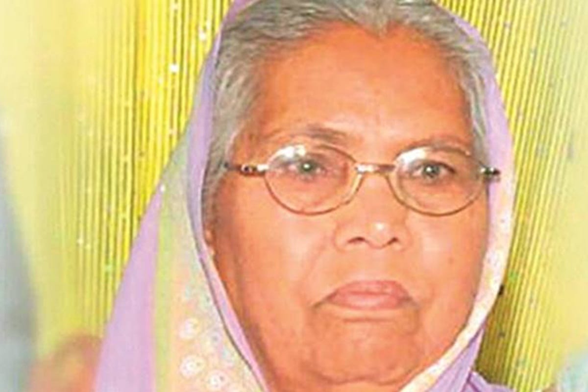 Coronavirus in India Latest News Covid 19 Cases in Maharashtra Body of 82 year old covid 19 woman found dead inside toilet