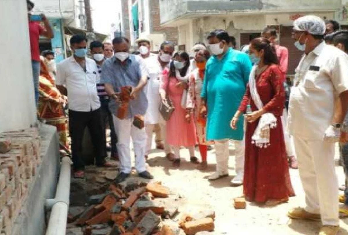 Poor construction Mayor Broked Brick, the contractor notice