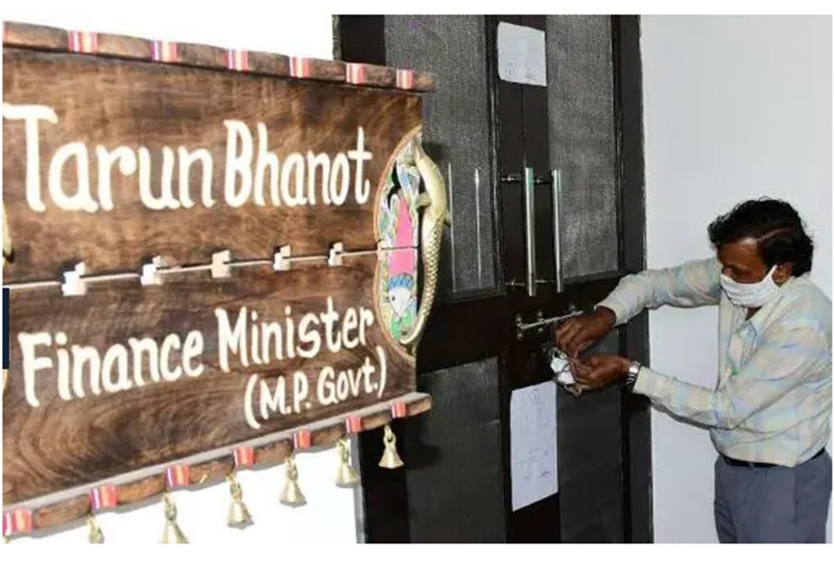 Former finance minister of Madhya Pradesh Tarun Bhanots bungalow sealed in Bhopal