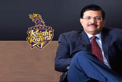 IPL 2020 Dines karthik hands over kkr captaincy to eoin morgan