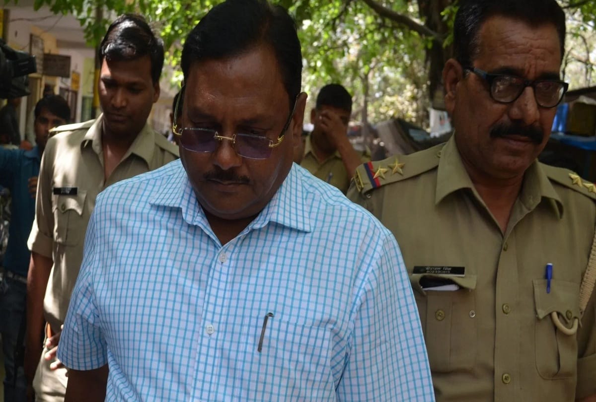 Former Noida Authority chief engineer yadav singh released from Dasna jail