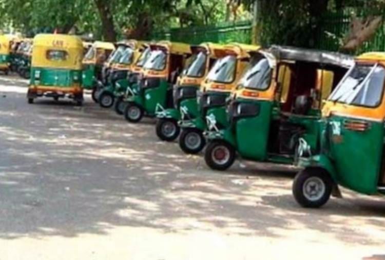 Auto and e-rickshaws will not run on city bus and metro routes