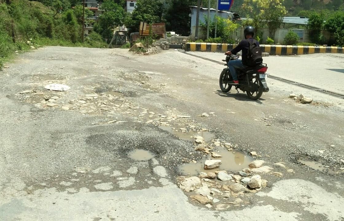 Road damage in Bageshwar