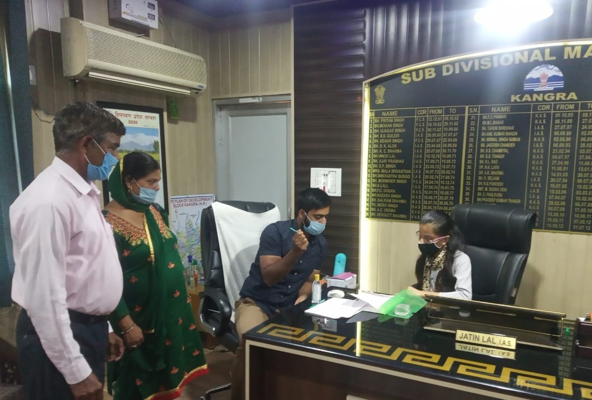 Heena Thakur SDM ForA Day In Kangra settled 12 complaints adjudicated land dispute