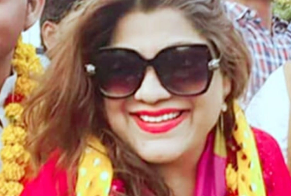 Roli Tiwari files complaint against five samajwadi party leaders for offensive comments in agra