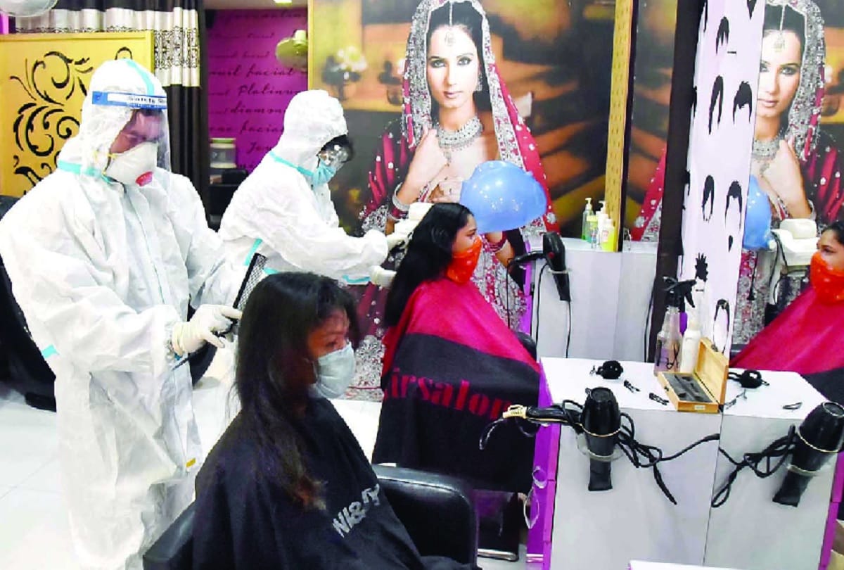 Life is slowly unlocking in delhi amid corona in country