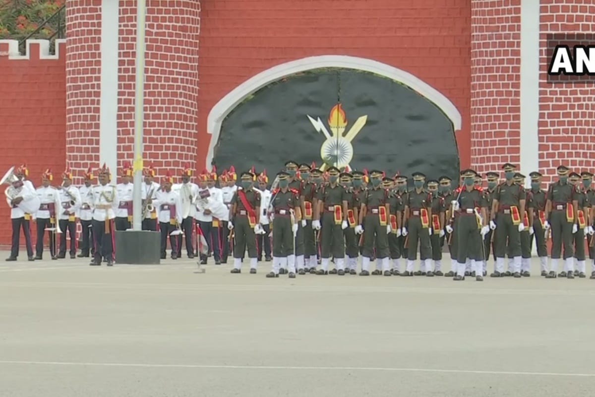24 Cadet in Hyderabad commissioned as officers in Indian Army 259 trainees pass out from INA today