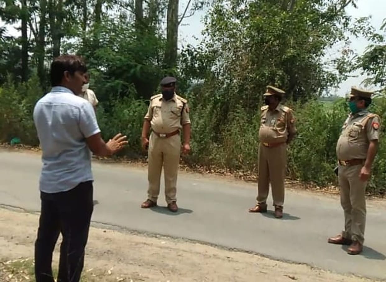 firing incident happend in nawabganj area in farrukhabad