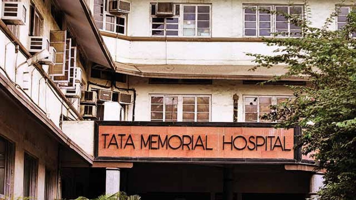 Mumbai: Corona infected cancer patients beat death, 126 patients discharged