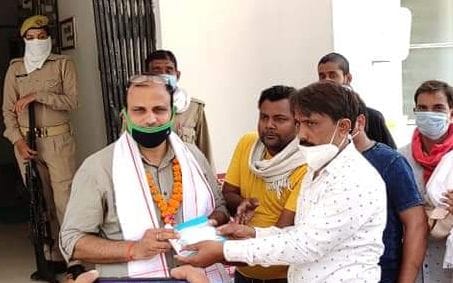 bjp ne ghar-gher parti ki uplabdhi batayee