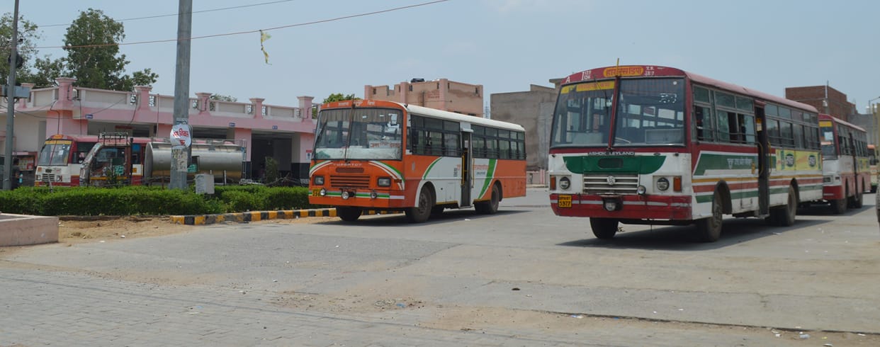Hathras: In a few days at the roadways bus stand, the sanitizer machine cheated