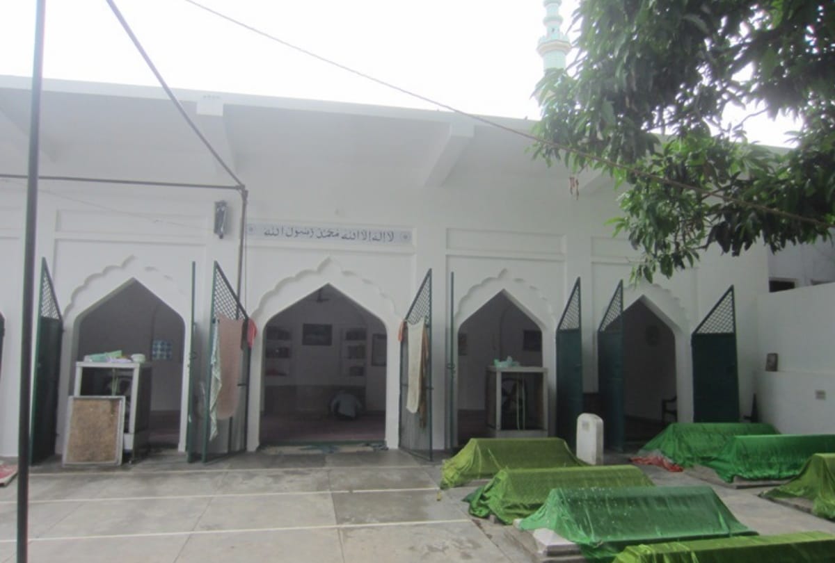 Historical things present in vegetable house located in Jaffra market gorakhpur