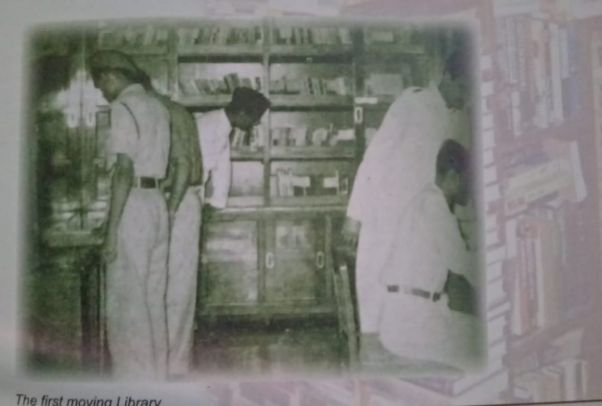 story of railway Mobile library used to run in train about 60 years ago