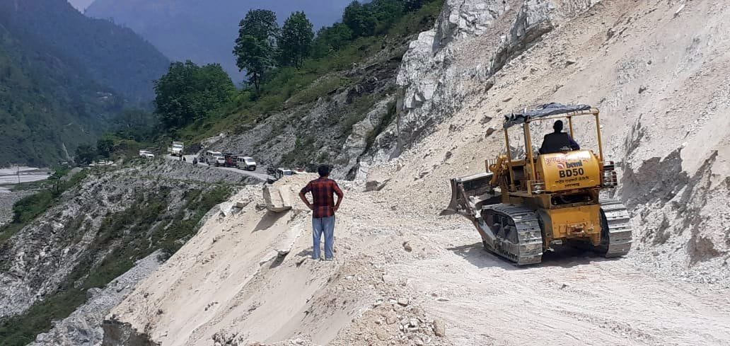 Road Block in Nachani