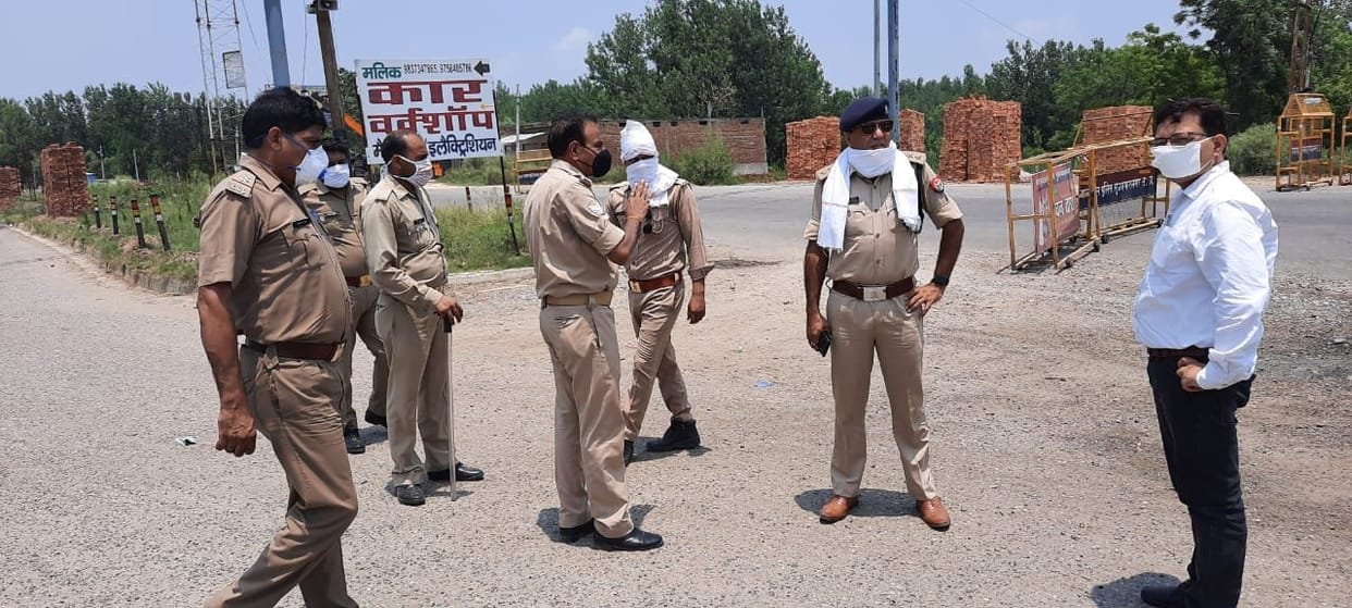 Total lockdown by police strictly, market closed
