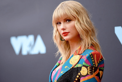 Taylor Swift Birthday know about lesser known facts about pop superstar won Grammy award at the age of 20