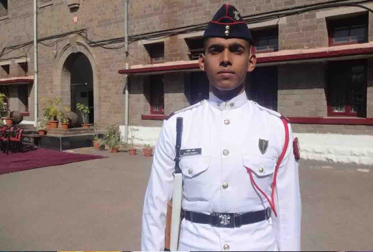 national lawn tennis player arjun became Lieutenant