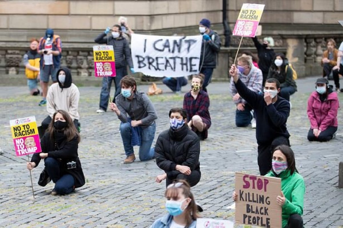 Protest in Britain over racism: Patriots defending statues clash with Black Lives Matter protesters and police in London