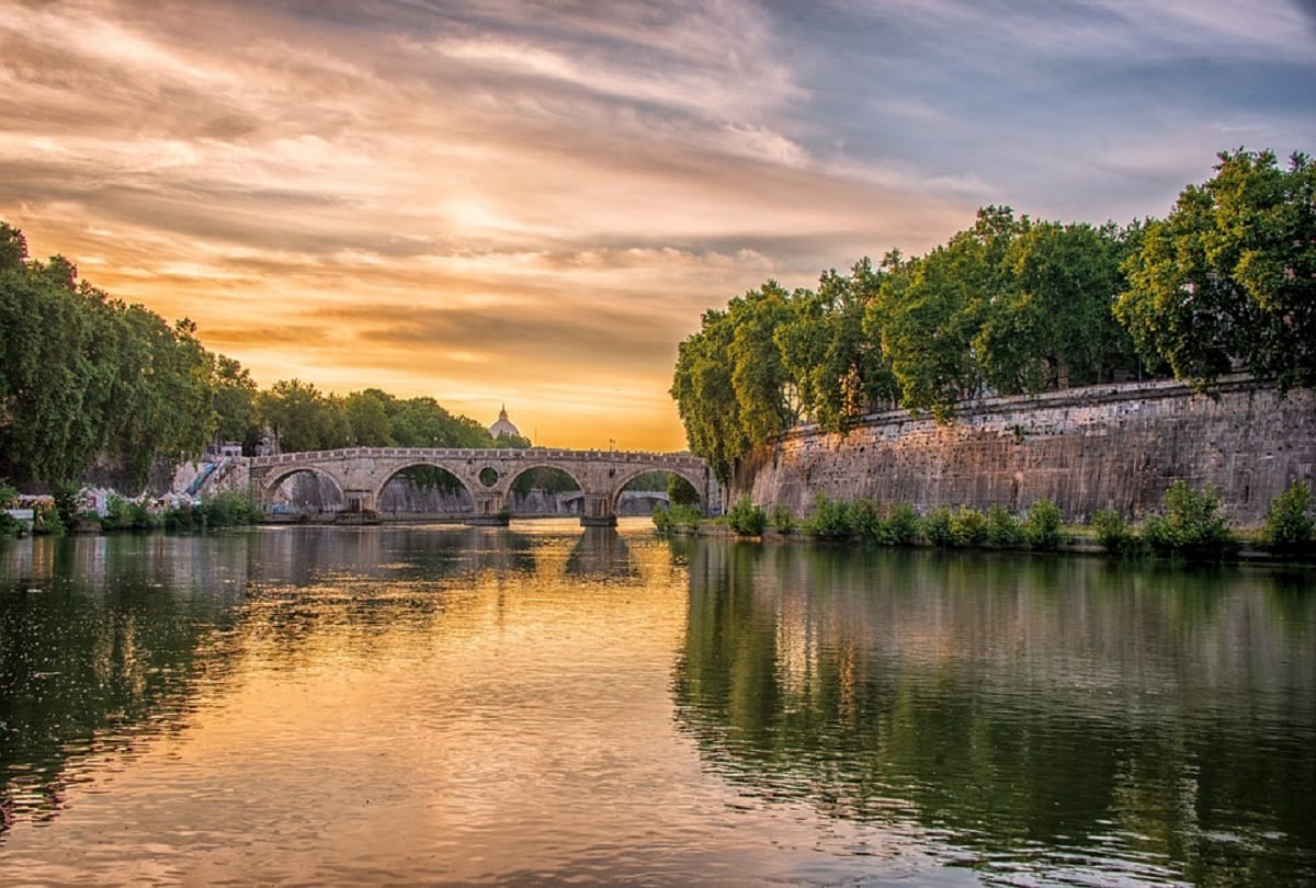 Interesting History of Rome which is called the capital of two countries