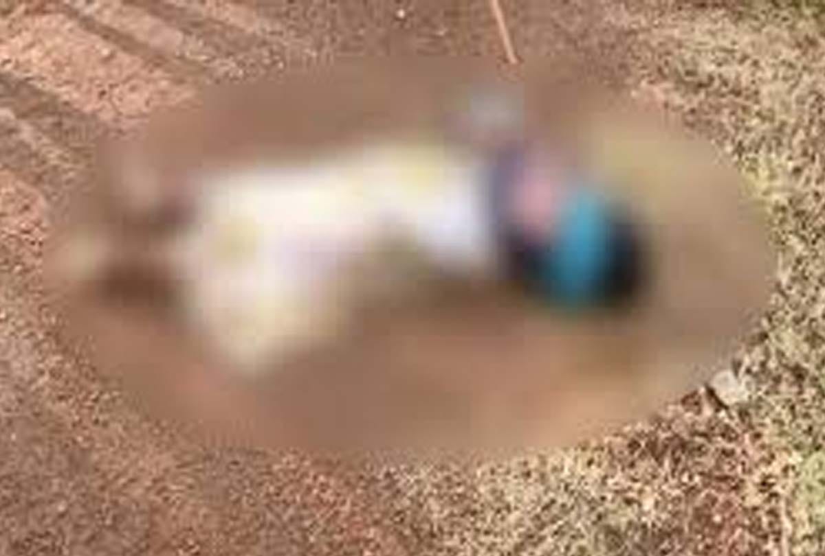 Son beat up old mother with a stick, dies in hamirpur